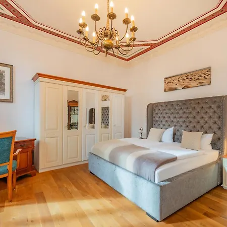 Апартаменты Sanssouci 06